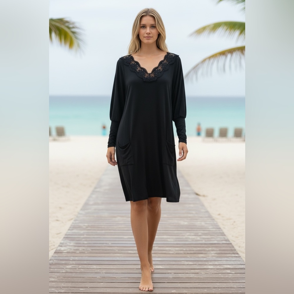 Beach Cover‑Up Sz M NWT | Crochet Detail Poly/Rayon/Spandex Lightweight Layer